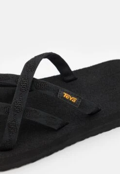 Teva Olowahu - T-Bar Sandals - Black -Teva Store 04c3099446de443888d763817939f383