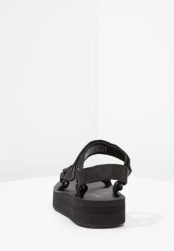 Teva Midform Universal - Walking Sandals - Black 11 Teva Midform Universal - Walking Sandals - Black -Teva Store 829990a40c98492f87166209f2e94490
