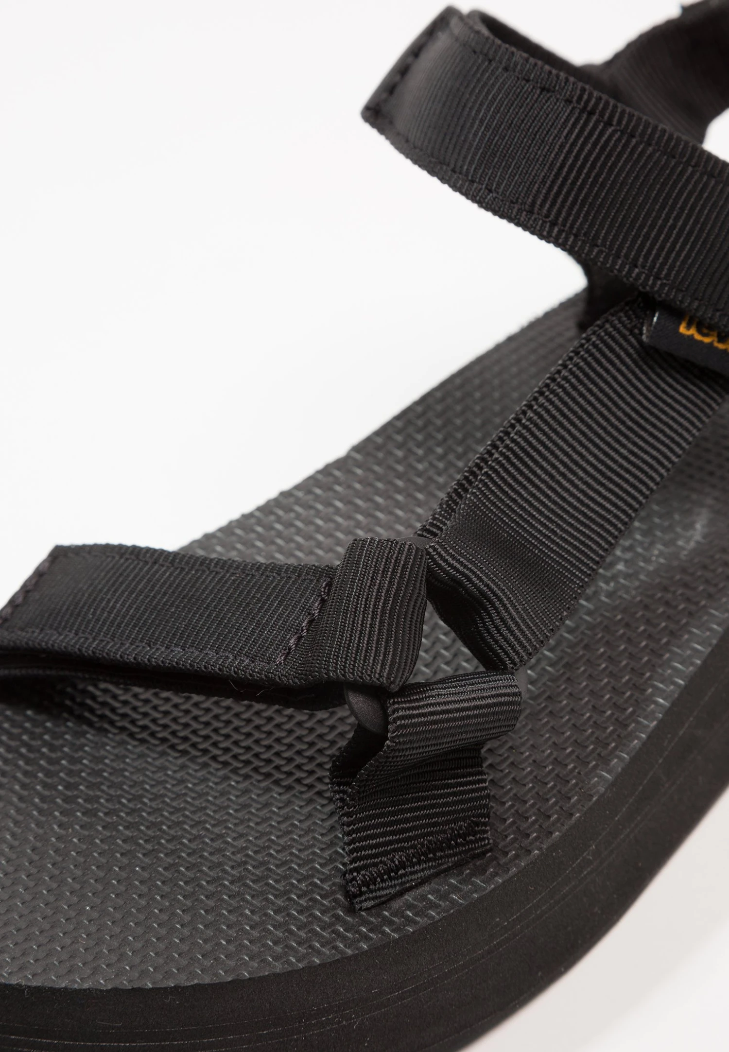 Teva Midform Universal - Walking Sandals - Black 8 Teva Midform Universal - Walking Sandals - Black - Image 6