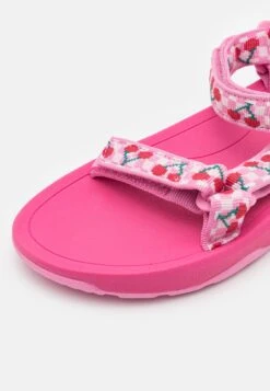 Teva Hurricane Xlt 2 - Walking Sandals - Rosebloom/Bright White -Teva Store e1a7f9620989488e941692e86509bcbc